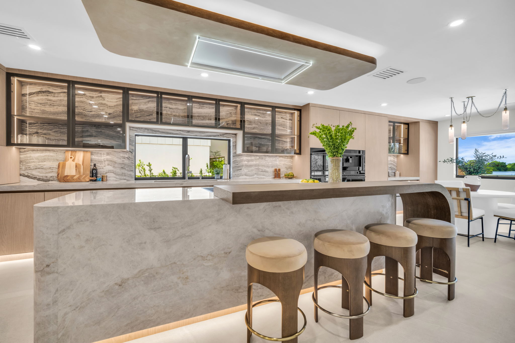 Kitchen finish